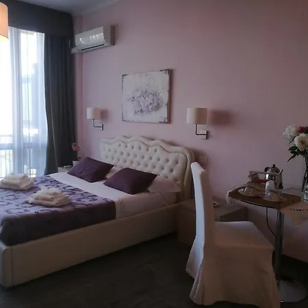 Fiore Vaticano Couette-café 5*